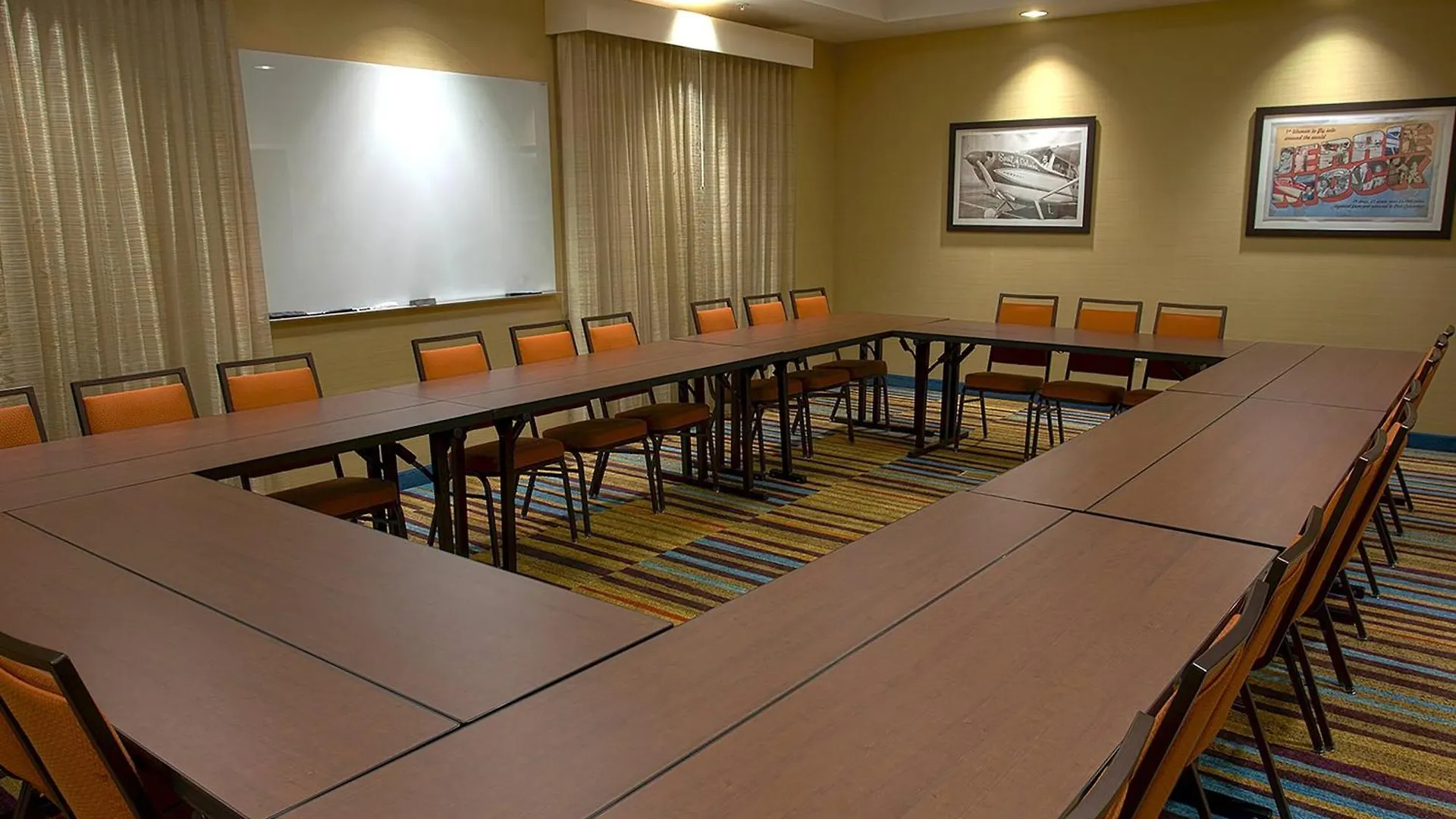 Fairfield Inn & Suites By Marriott Columbus Airport United States