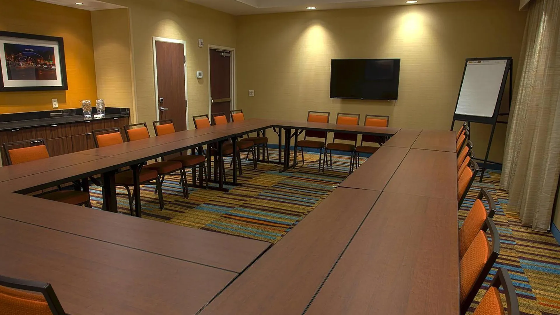 Fairfield Inn & Suites By Marriott Columbus Airport Hotel