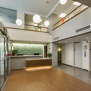 Seafarers International House 2* New York