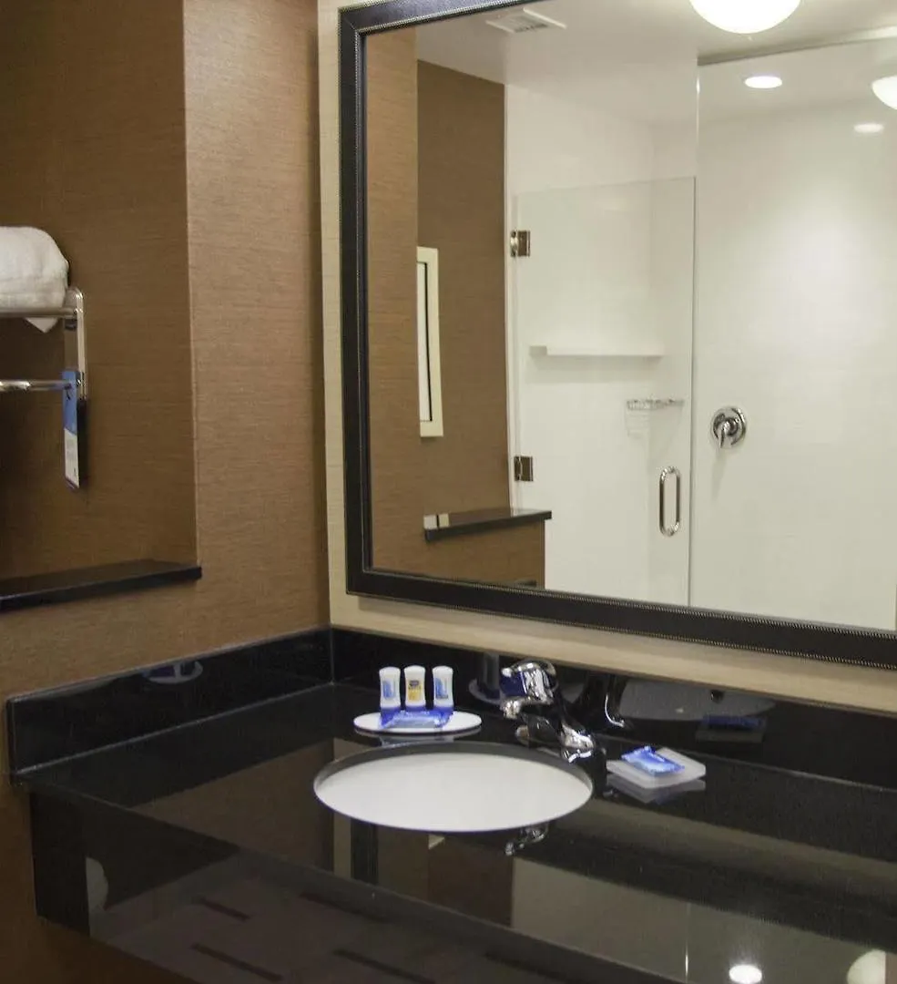 *** Hotel Fairfield Inn & Suites By Marriott Columbus Airport United States