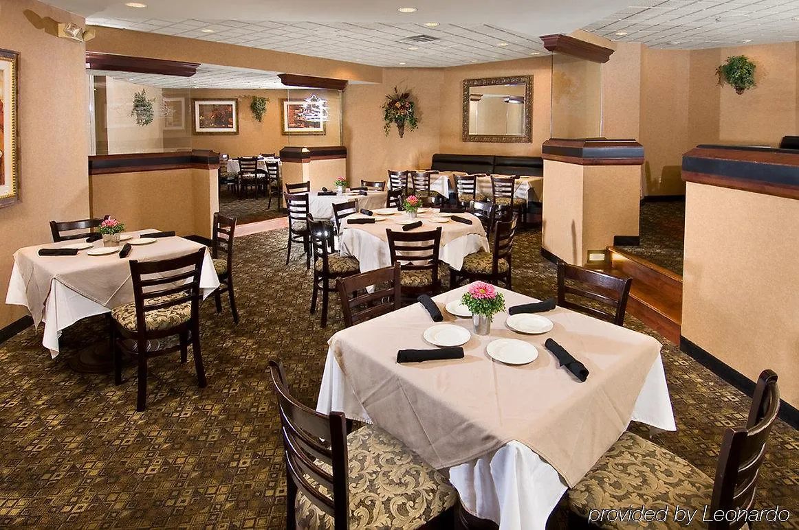 Fairfield Inn & Suites By Marriott Columbus Airport 3*,  United States